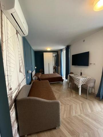 Residenza Marina Apartman Riva Ligure Kültér fotó